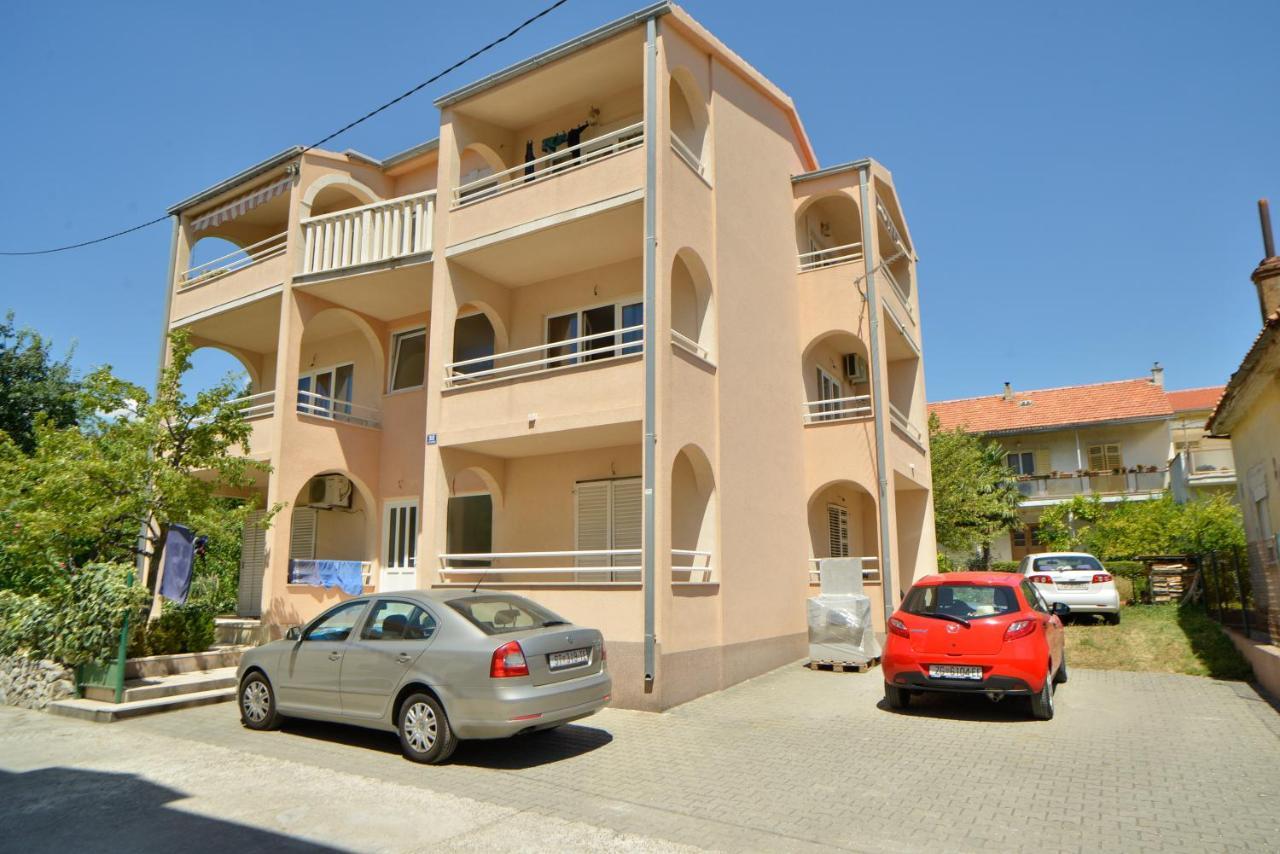Barac Apartment Kastela Exterior photo